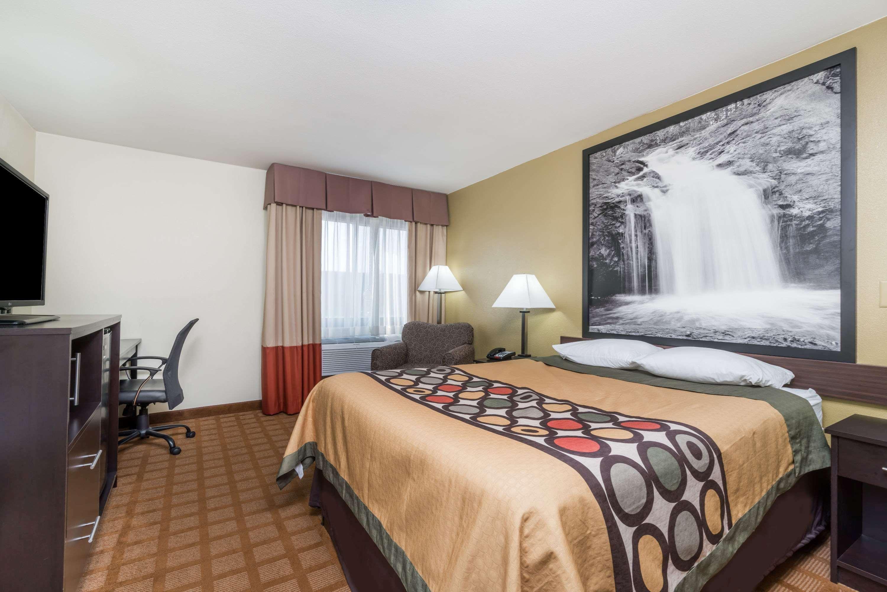 Hotel Super 8 By Wyndham Rice Lake Exteriér fotografie